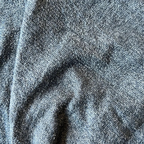 Barefoot Dreams Sweater Gray Cozychic Lite Island Wrap Size Small Medium - Picture 5 of 11